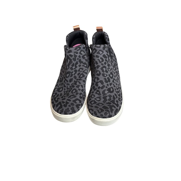 Ryka Vera Women's Gray Black Leopard Print Slip On Ankle Sneakers Shoes Size 6W - Picture 1 of 8